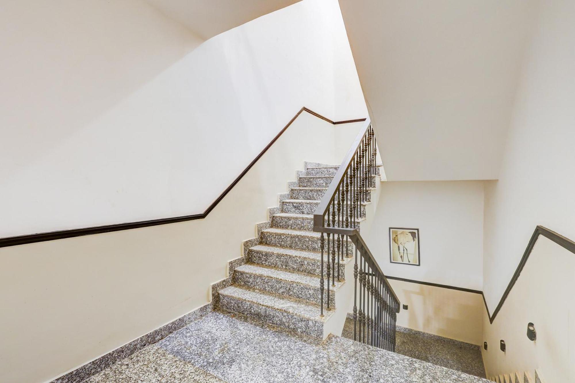 Отель Super Townhouse Oak Udyog Vihar Гургаон Экстерьер фото
